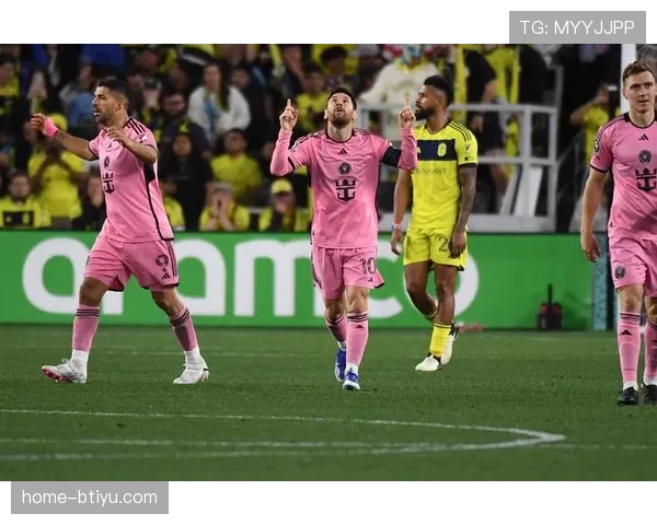 美职联球队面对逼抢对策 后场出球体系构建受重视